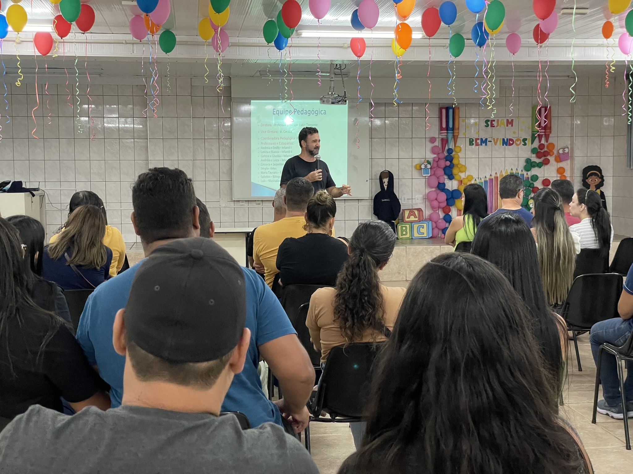 Tr�s dias de conex�o e di�logo! M�e da Santa Esperan�a