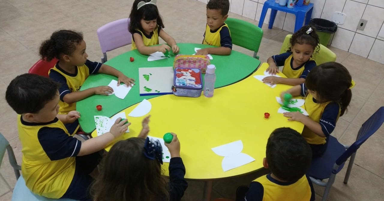 Despertando a magia das hist�rias M�e da Santa Esperan�a