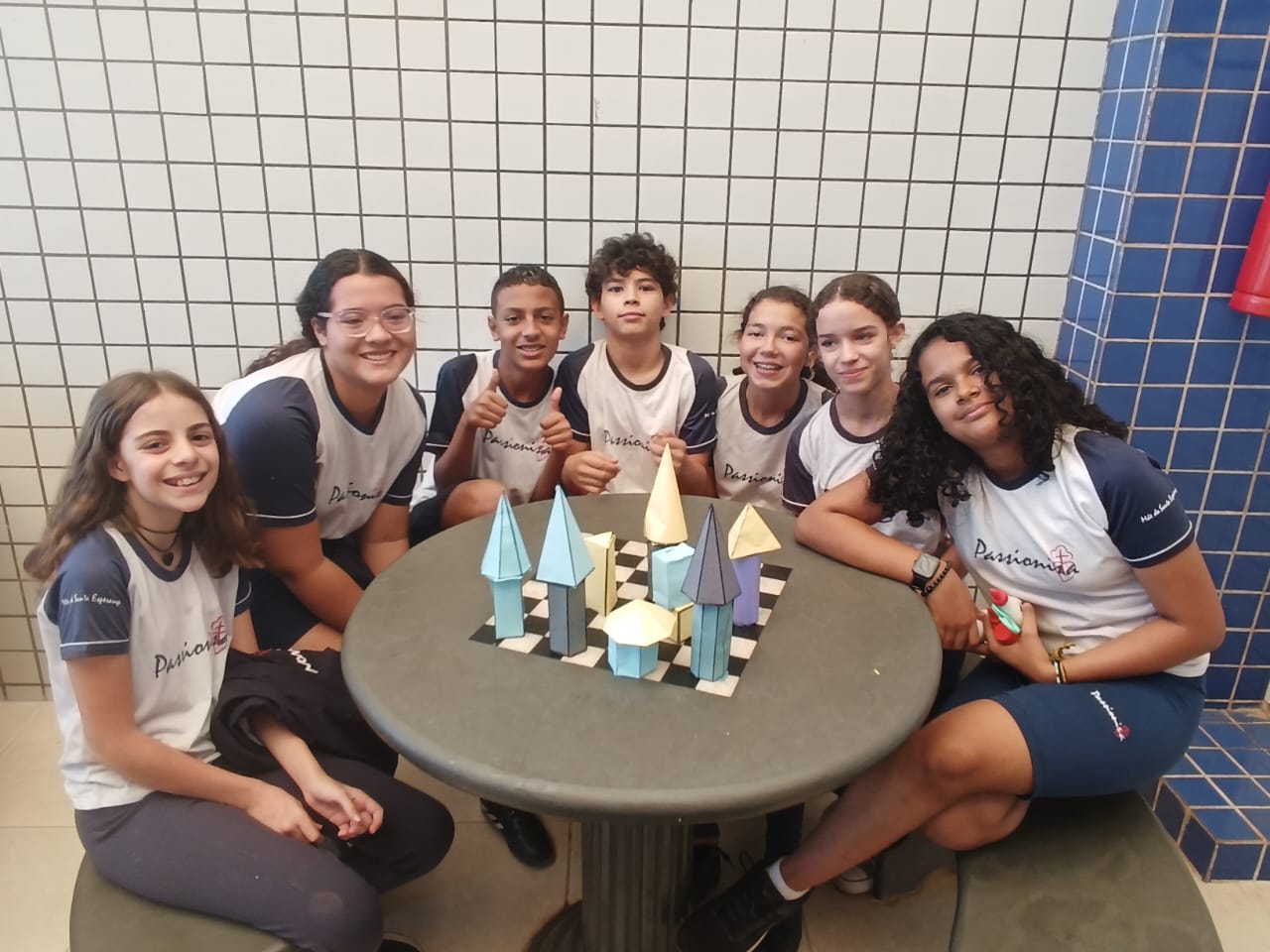 Construindo de s�lidos geom�tricos M�e da Santa Esperan�a