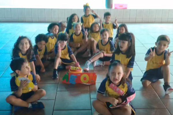 Patinho Tuga � Os N�meros M�e da Santa Esperan�a