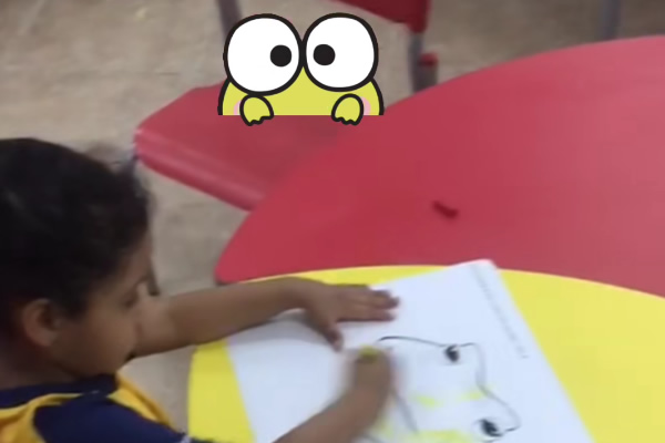 Atividade da conta��o de hist�ria - sapo chulezento M�e da Santa Esperan�a